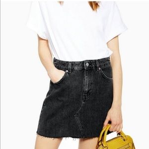 TOPSHOP Washed Black Denim Mini Skirt